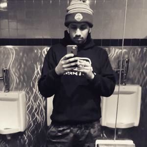 Meet your Posher, Angelo